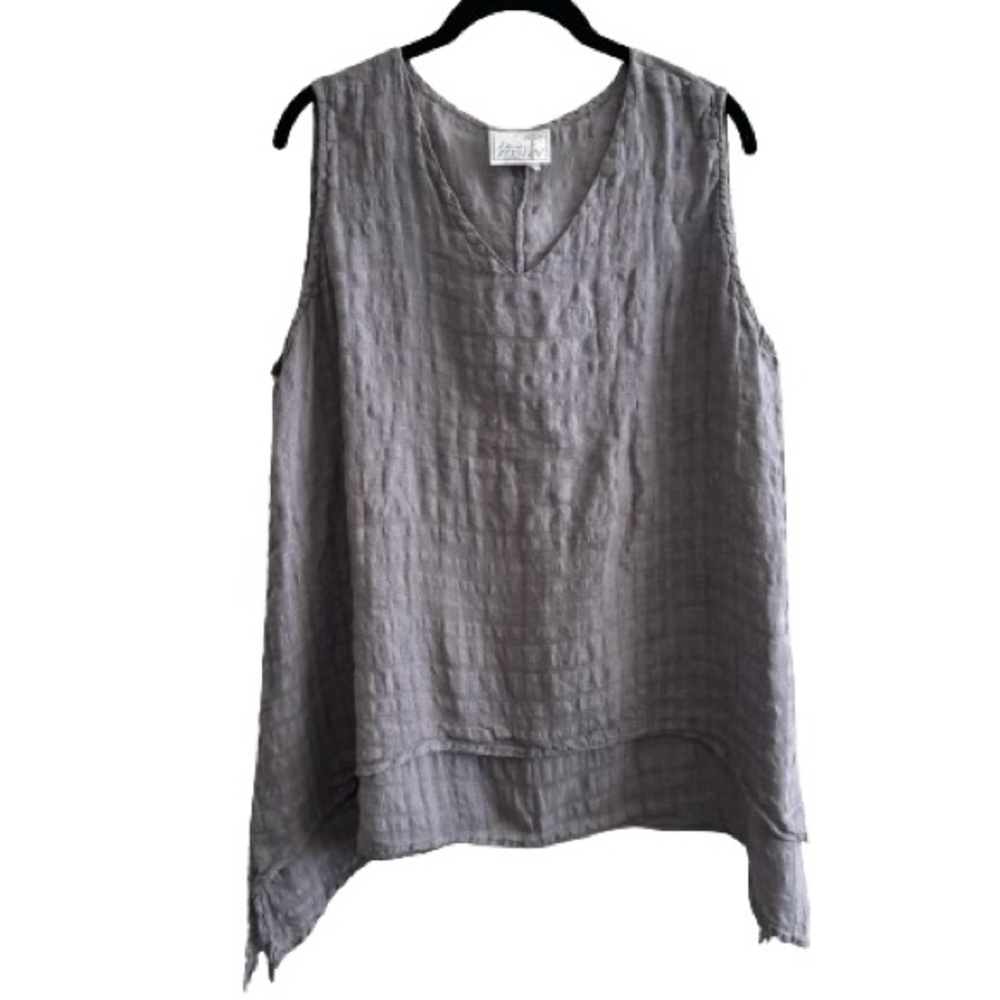 Lightweight Gray Sleeveless V-Neck Top